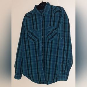 Bruno New York button down shirt. Men's size large.